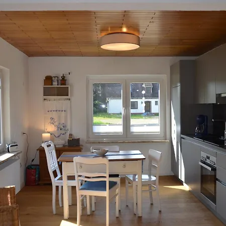 Holiday home Charlie *